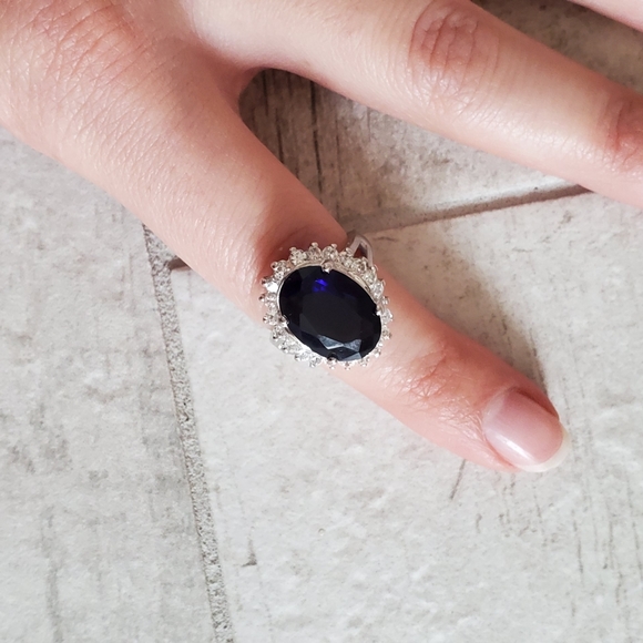 Princess Diana Replica Ring Avon Size 5 Blue - Picture 7 of 10